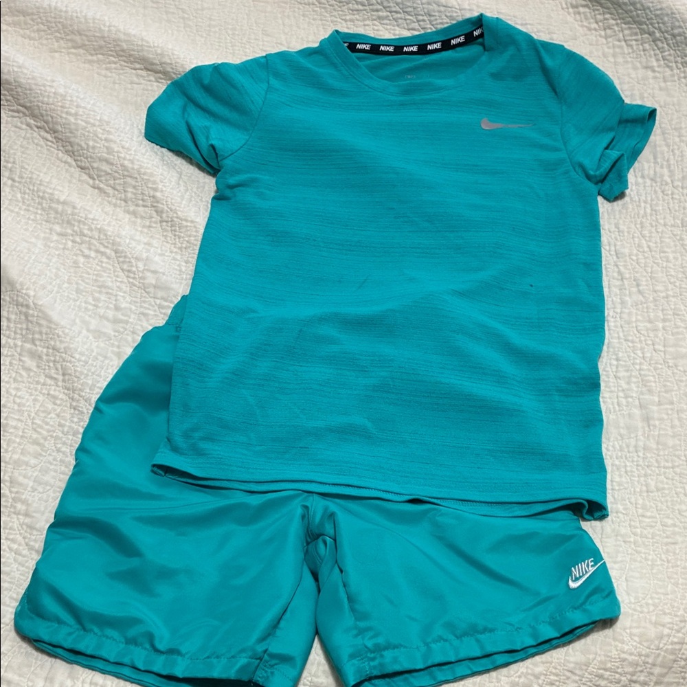 Nike Aqua Blue T-Shirt and Shorts Set